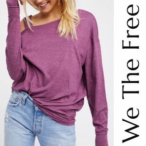 WE THE FREE Saratoga Asymmetrical Off Shoulder Plum Fitted Waistband Top Size SP